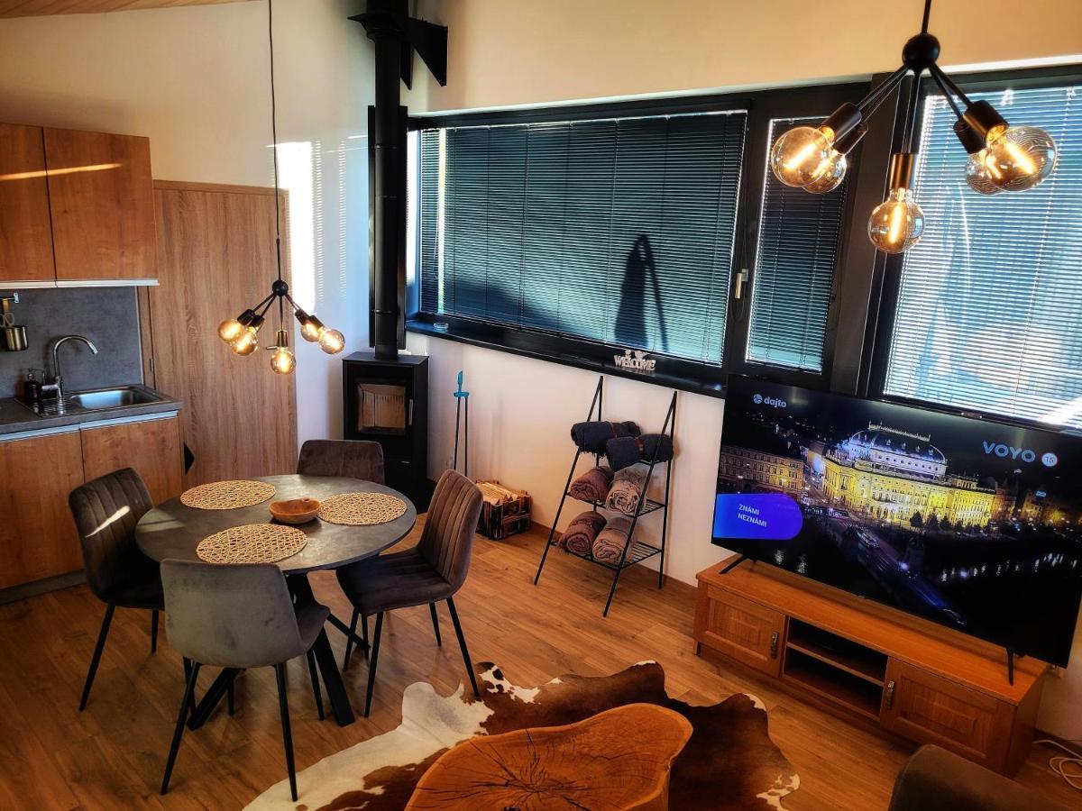 Liptovský Mikuláš Apartman Valley Demaenovska Dolina מראה חיצוני תמונה
